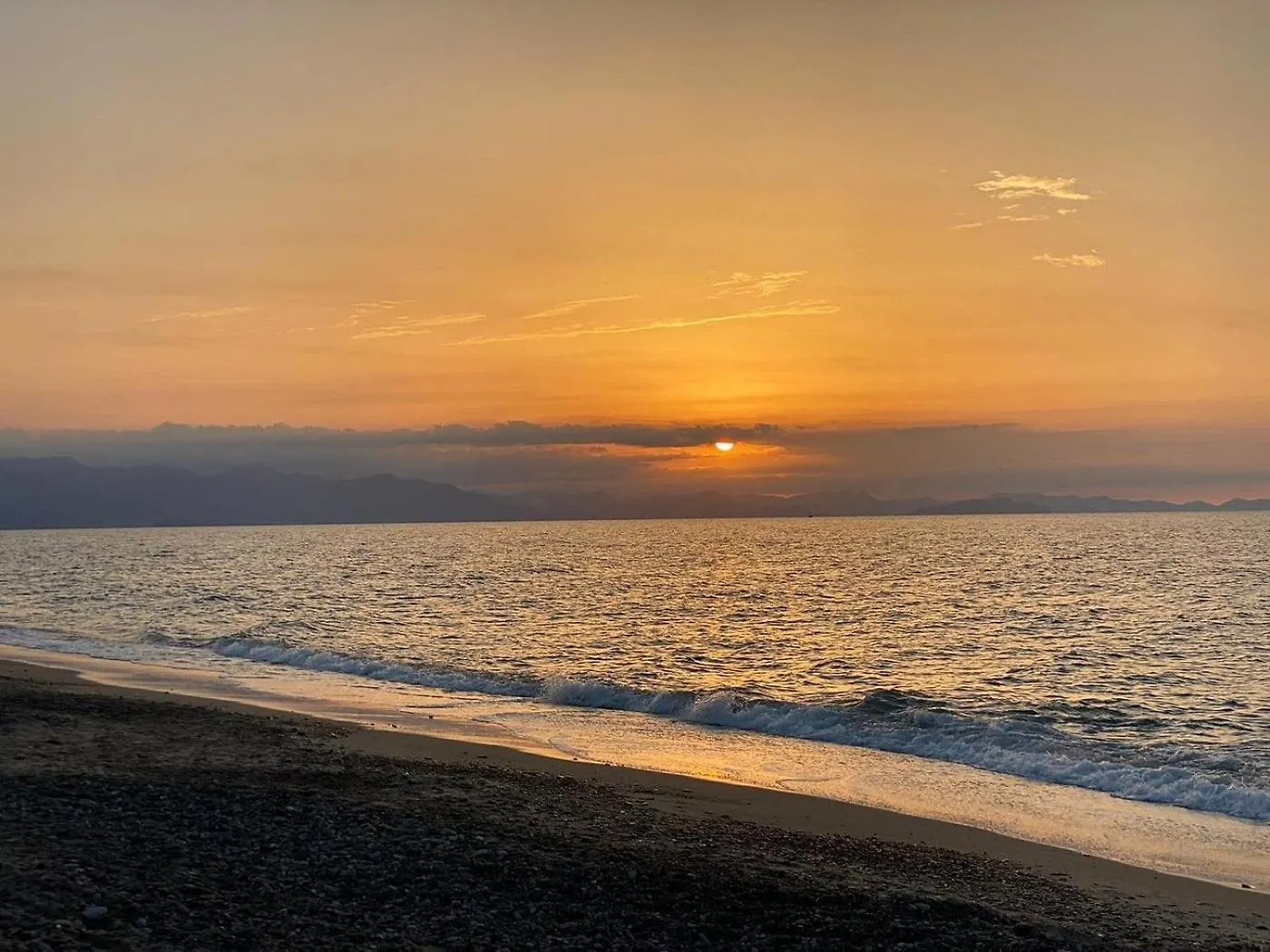 Cottage Surrounded By Nature Near The Sea - تْشيفالو 0*,  إيطاليا